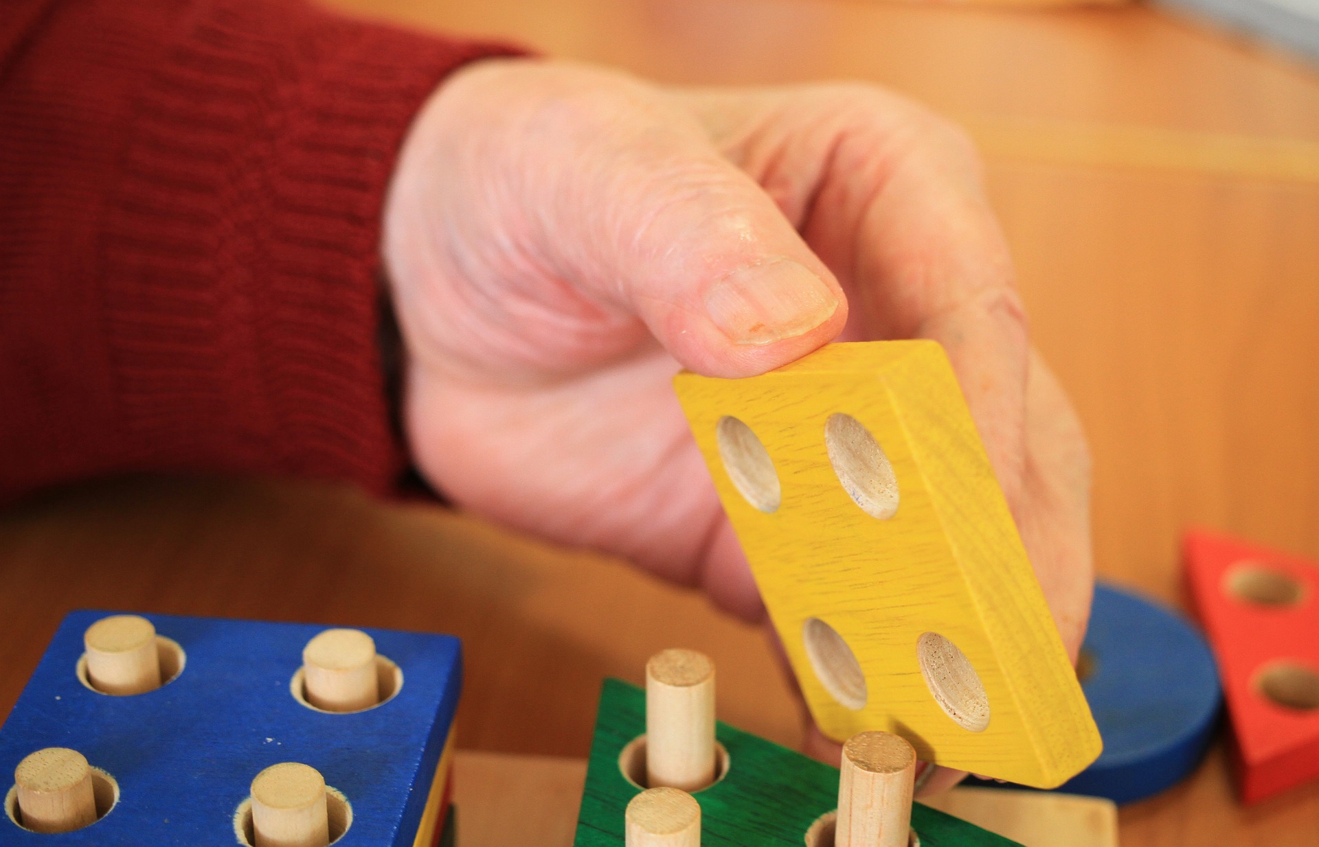 Gedächtnisspiel bei Demenz Gedächtnisspiel bei Demenz
