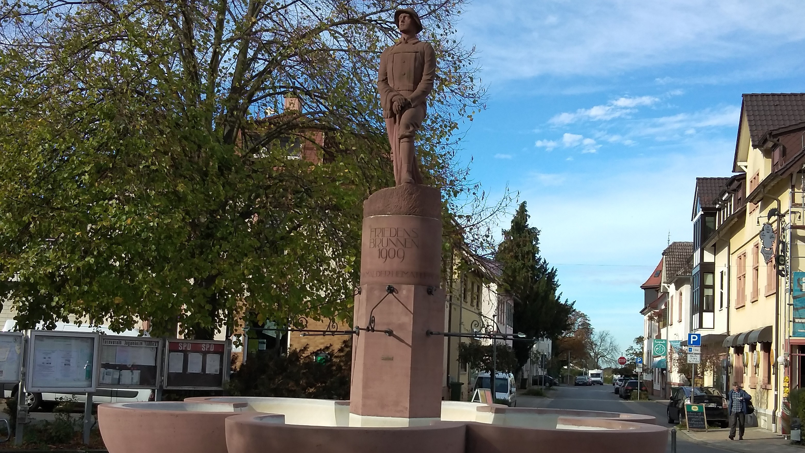 Friedensbrunnen in Jugenheim Friedensbrunnen in Jugenheim