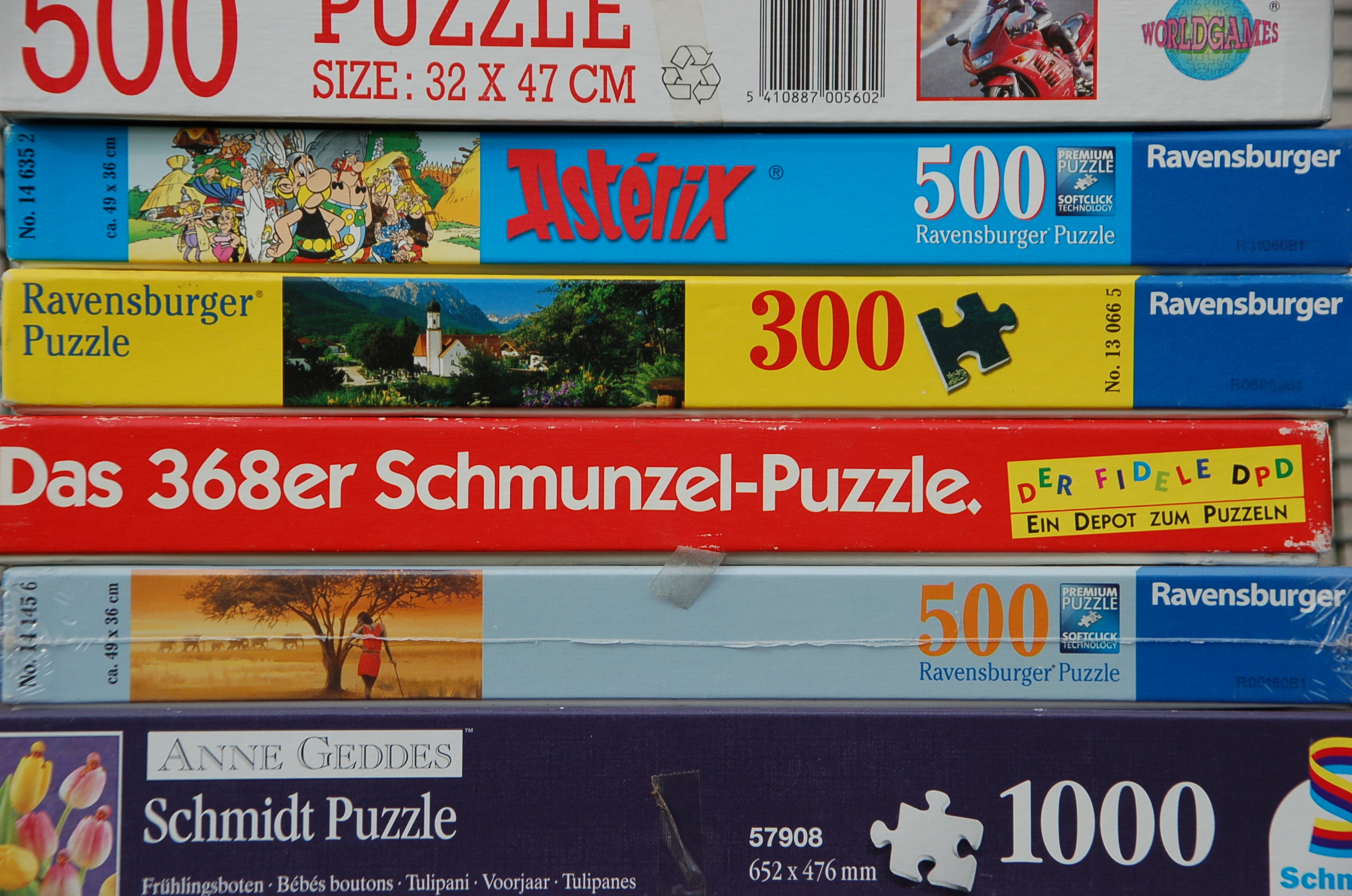 Stapel mit Puzzles