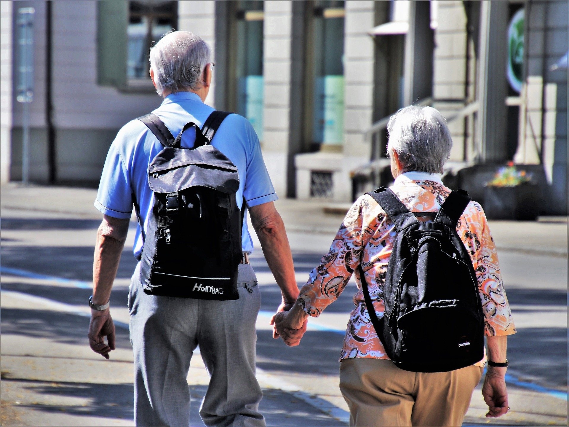 Seniorenpaar Hand in Hand Seniorenpaar Hand in Hand