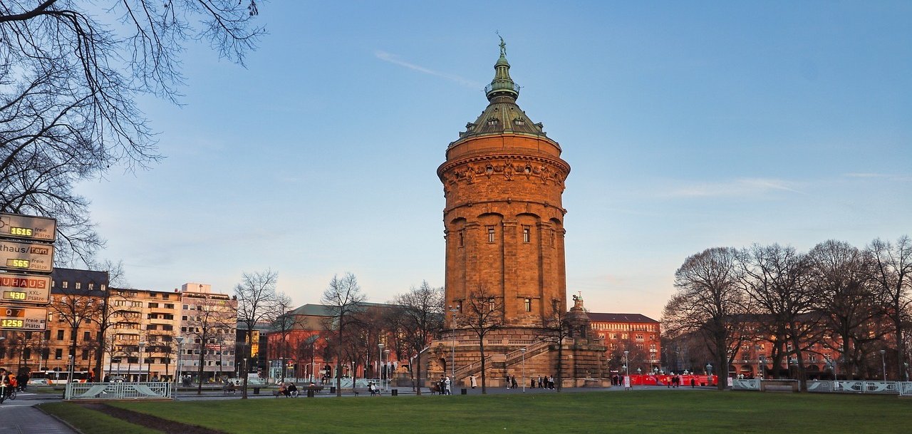 Der Wasserturm in Mannheim Der Wasserturm in Mannheim