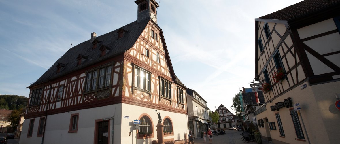 Seeheim´s Altes Rathaus am Sebastiansmarkt