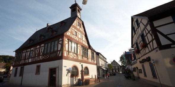 Altes Rathaus Seeheim´s Altes Rathaus am Sebastiansmarkt