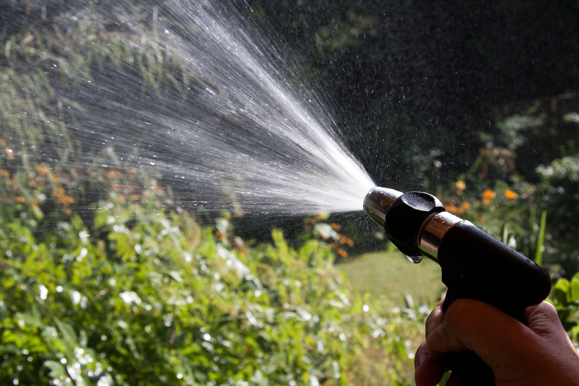 Spitze zur Gartenbewässerung Spitze zur Gartenbewässerung